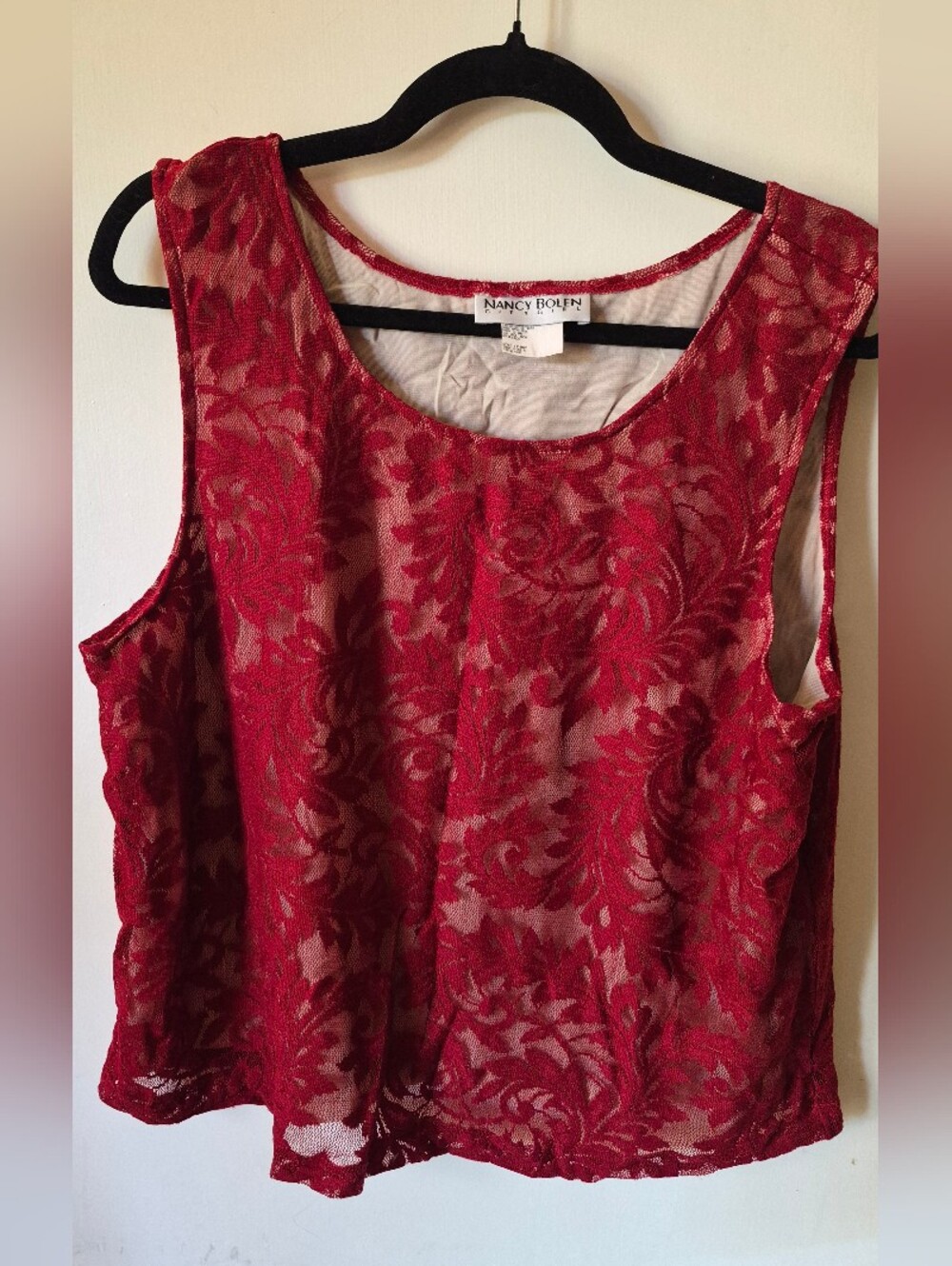 Nancy Bolen City Girl red floral lace tank top